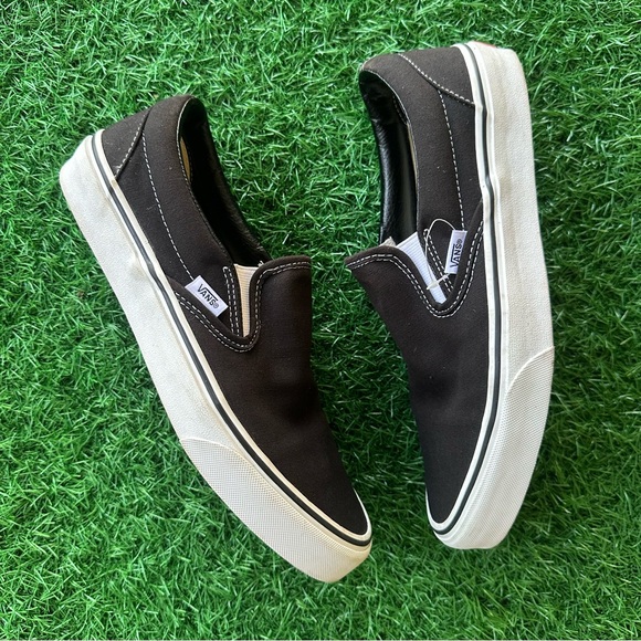 Vans Classic Slip On Black Canvas - Picture 6 of 8
